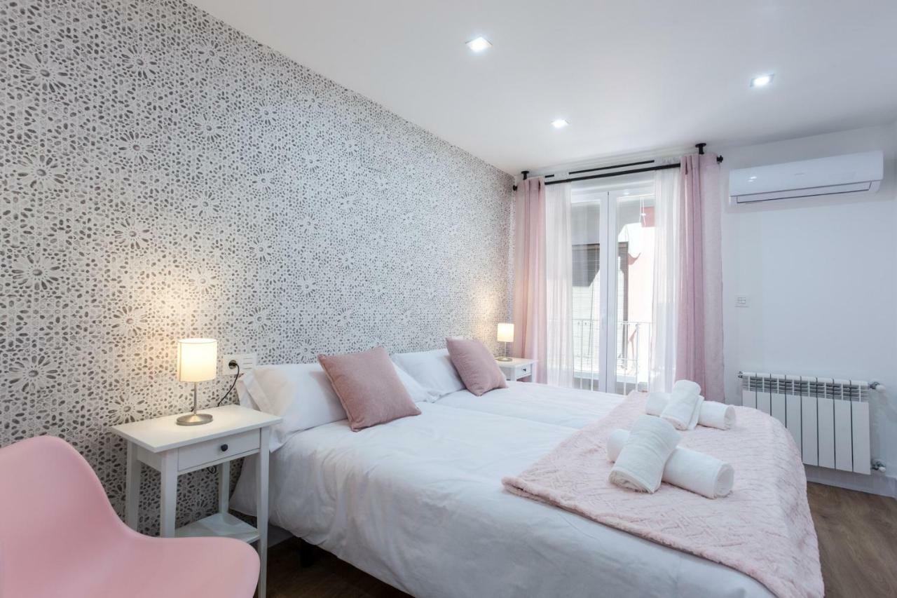 Apartamentos Reina Isabel Granada Exteriér fotografie