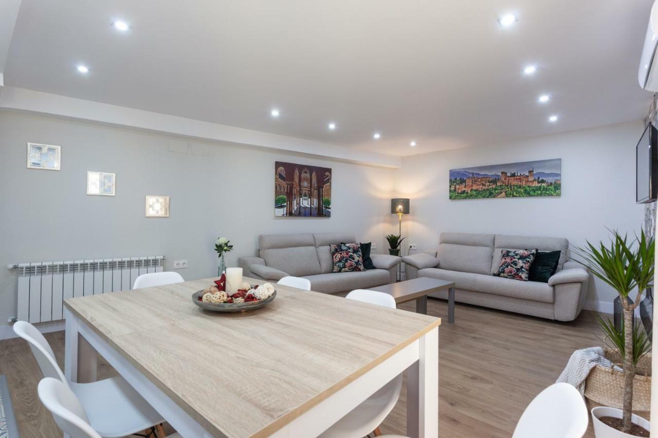 Apartamentos Reina Isabel Granada Exteriér fotografie
