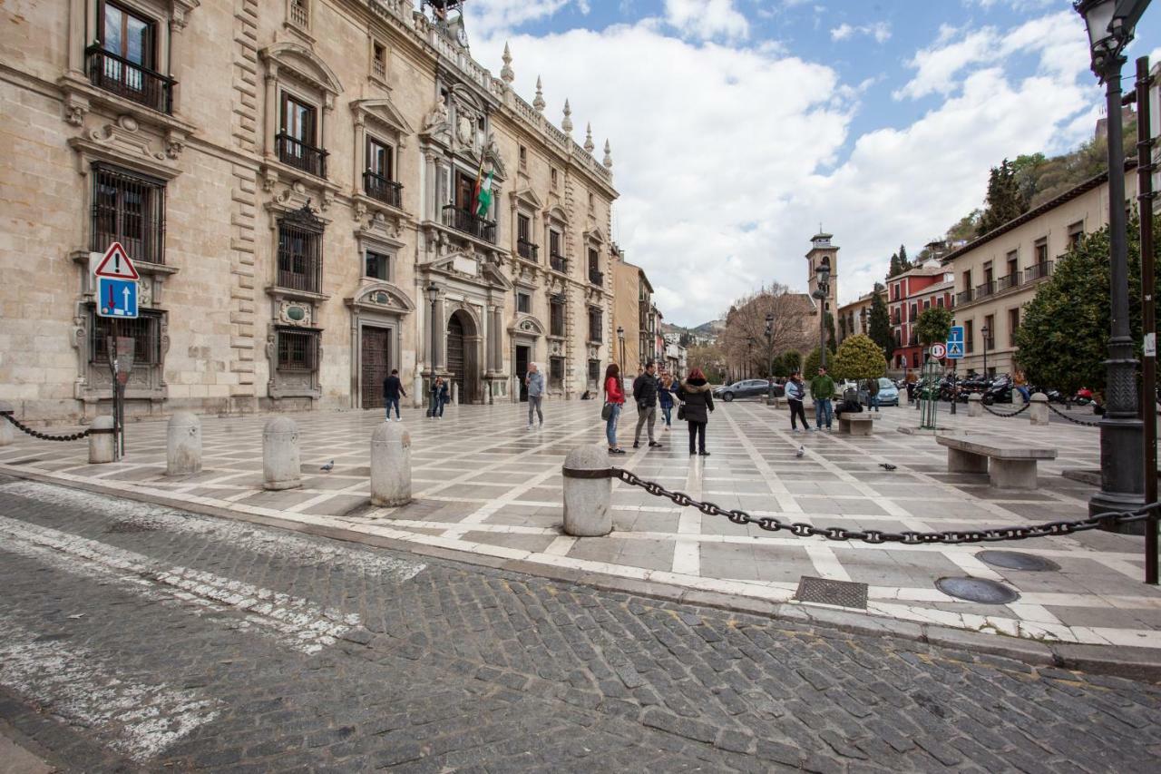 Apartamentos Reina Isabel Granada Exteriér fotografie